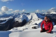 03 5 giorni fa ero sul Baciamorti-Aralalta ancora colorati d'aurunno, oggi di bianco vestiti!